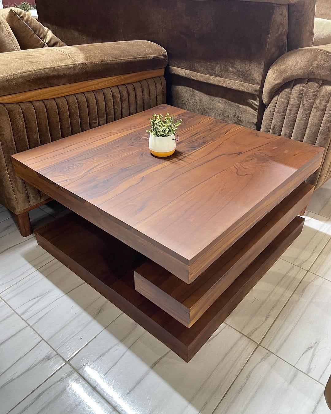Round Accent Table
