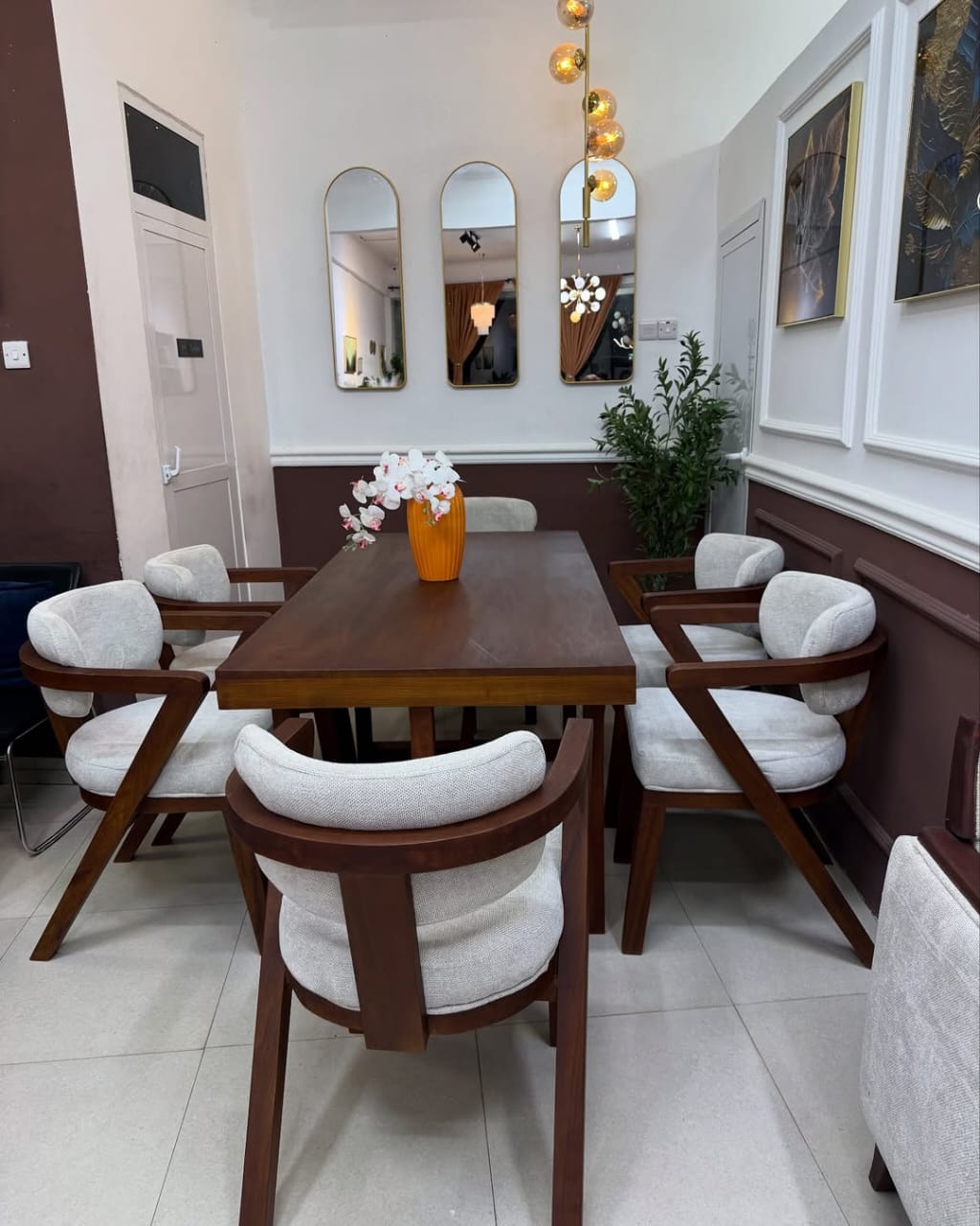 Luxury Dining Table